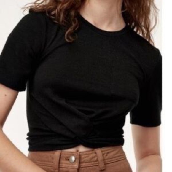 Wilford Free Aritzia twist front crop T-shirt black - Picture 1 of 8